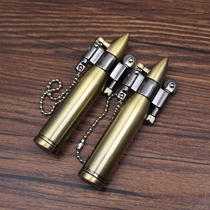 Retro Bullet Grinding Wheel Kerosene Lighter Metal Keychain Lighters Cigar Cigarette Smoking Accessories Gadget