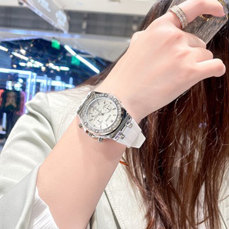 Watch Casuals Diamond Bezel Fashion Quartz Wristwatch Sports Silicone Strap Waterproof 3br Calendar Clock Reloj